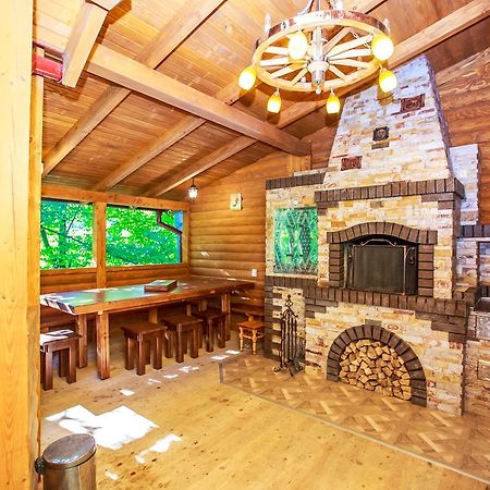 Cottage Berdo Yaremche Bagian luar foto